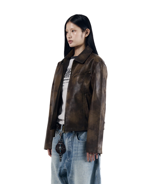 AAKAM（アーカム）の「Salt Washed Leather Jacket (Brown)（ライダースジャケット・レディース・その他・1/2）」の3枚目の写真