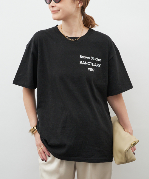 Deuxieme Classe（ドゥーズィエムクラス）の「【BRAWN/ブラウン】 LOGO Tシャツ（Tシャツ/カットソー・レディース・ブラック/ホワイト・FREE）」の2枚目の写真