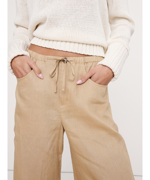 Banana Republic(バナナリパブリック)の「スタジオ ワイドレッグ ドローストリング リネン パンツ(その他パンツ・レディース・ブラウン/ベージュ/ブルー・S/M/L/XS)」の10枚目の写真