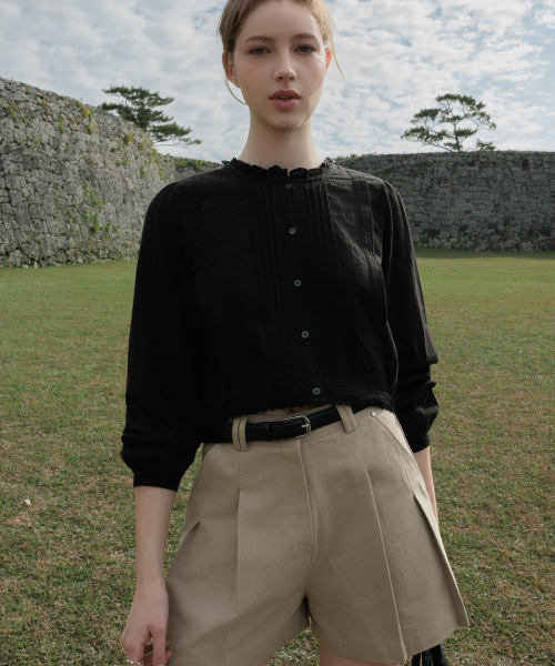 DEHEVE（デヘヴェ）の「Round Neck Frill Blouse [Black]（シャツ/ブラウス・レディース・ブラック・FREE）」の9枚目の写真