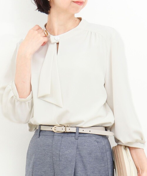 MICO COULIER（ミコクリエ）の「エラスティックカルゼブラウス（シャツ/ブラウス・レディース・サックスブルー/オフホワイト/ネイビー/ピンク・38）」の8枚目の写真