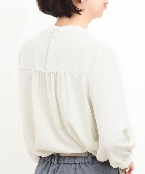 MICO COULIER（ミコクリエ）の「エラスティックカルゼブラウス（シャツ/ブラウス・レディース・サックスブルー/オフホワイト/ネイビー/ピンク・38）」の11枚目の写真