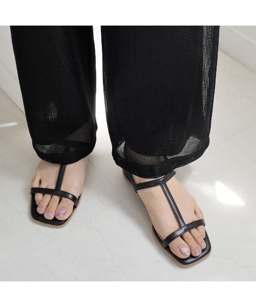 Pointer(shoes)(ポインター)の「【本革・日本製】 ストラップ ウエッジソール スクエアトゥ バックストラップ サンダル(サンダル・レディース・シルバー/オフホワイト/ブラック/その他・L/LL/M/S)」の6枚目の写真