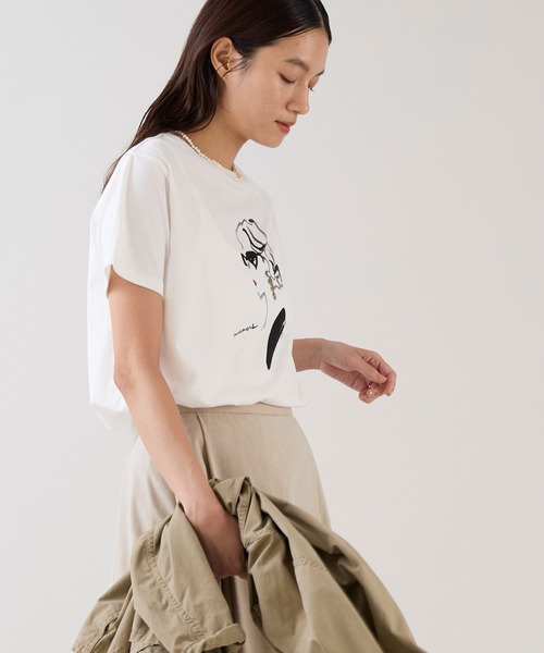 marmors(マルモア)の「【marmors】イヤリングイラストTシャツ(Tシャツ/カットソー・レディース・ベージュ/ホワイト・36)」の5枚目の写真