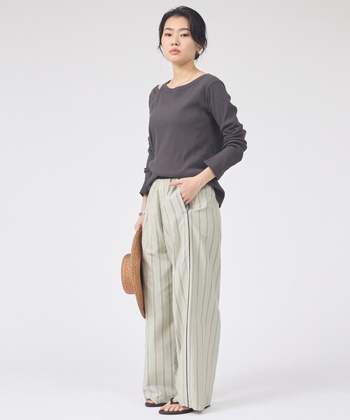 Rouge vif（ルージュヴィフ）の「【IRONING/アイロニング】アシンメトリーロングスリーブTシャツ/ロンT/カットソー（Tシャツ/カットソー・レディース・ホワイト/チャコールグレー・フリー）」の8枚目の写真