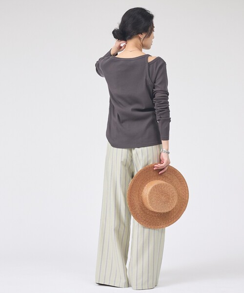 Rouge vif（ルージュヴィフ）の「【IRONING/アイロニング】アシンメトリーロングスリーブTシャツ/ロンT/カットソー（Tシャツ/カットソー・レディース・ホワイト/チャコールグレー・フリー）」の9枚目の写真