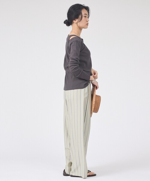 Rouge vif（ルージュヴィフ）の「【IRONING/アイロニング】アシンメトリーロングスリーブTシャツ/ロンT/カットソー（Tシャツ/カットソー・レディース・ホワイト/チャコールグレー・フリー）」の10枚目の写真