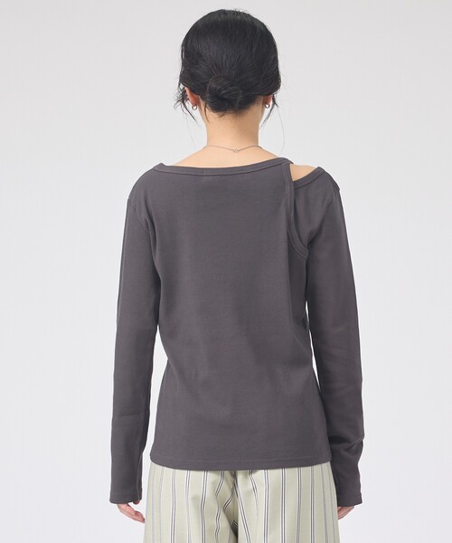 Rouge vif（ルージュヴィフ）の「【IRONING/アイロニング】アシンメトリーロングスリーブTシャツ/ロンT/カットソー（Tシャツ/カットソー・レディース・ホワイト/チャコールグレー・フリー）」の17枚目の写真