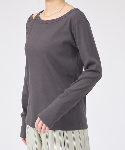 Rouge vif（ルージュヴィフ）の「【IRONING/アイロニング】アシンメトリーロングスリーブTシャツ/ロンT/カットソー（Tシャツ/カットソー・レディース・ホワイト/チャコールグレー・フリー）」の20枚目の写真