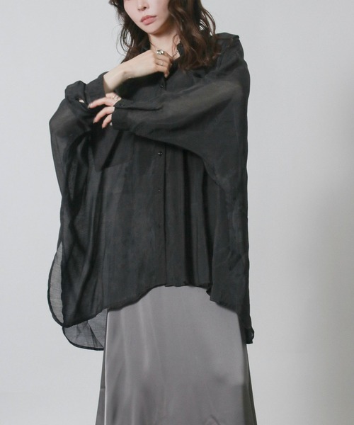 NYLAUS(ナイラス)の「【SG】シアーオーバーサイズドルマンシャツ 長袖シアーシャツ(シャツ/ブラウス・レディース・ブラック/グレイッシュベージュ/オフホワイト/ブラウン・M)」の10枚目の写真