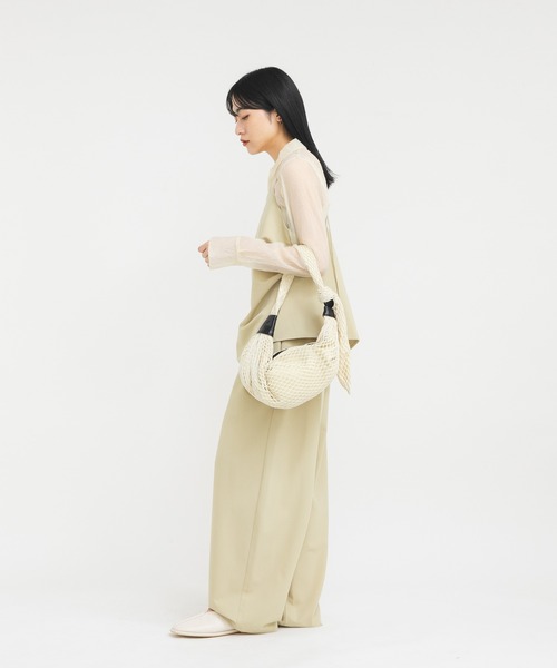 KBF（ケイビーエフ）の「メッシュショルダーBAG（ショルダーバッグ・レディース・ブラック/アイボリー・ONE）」の6枚目の写真