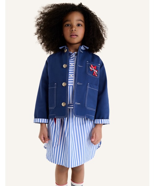 Maison Kitsune（メゾンキツネ）の「LINUS GARBARDINE WORKWEAR JACKET（デニムジャケット・キッズ・インディゴブルー・120cm/110cm/150cm/140cm/130cm）」の7枚目の写真