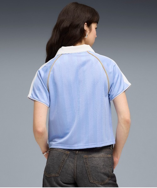PUMA(プーマ)の「PUMA WNS 7 RELAXED FOOTBALL SHORT SLEEVE TEE(プーマ ウィメンズ T7 リラックスド フットボール 半袖 Tシャツ)(Tシャツ/カットソー・レディース・グリーン系/ブルー系・SMALL/MEDIUM/LARGE)」の4枚目の写真