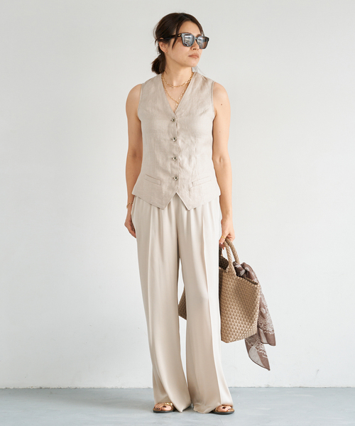 Deuxieme Classe（ドゥーズィエムクラス）の「*OGLINEN ベスト（ベスト・レディース・アイボリー/キャメル・38/36）」の9枚目の写真