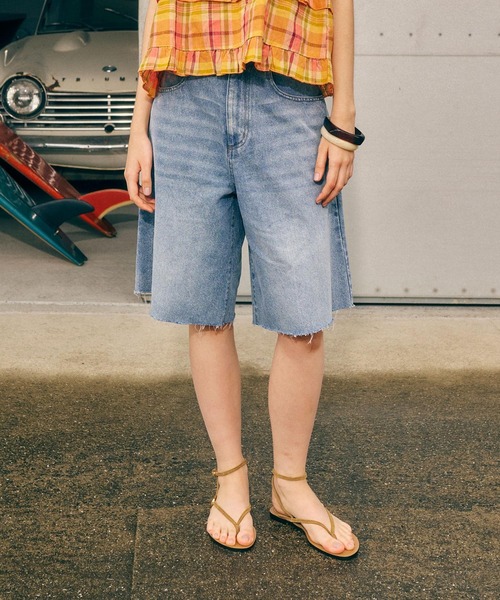 BAYFLOW(ベイフロー)の「デニムハーフパンツ(デニムパンツ・レディース・ブラック/ブルー・SMALL/MEDIUM)」の4枚目の写真