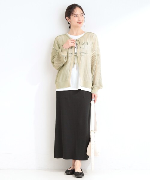 SHOO・LA・RUE(シューラルー)の「【2点セット/洗濯機可/S-LL】時短でこなれ見え カーデにもなる2WAYメッシュニット+半袖ロゴTシャツ(その他トップス・レディース・ベージュ/ダークグレー/オレンジ/オフホワイト・02/01/04/03)」の16枚目の写真