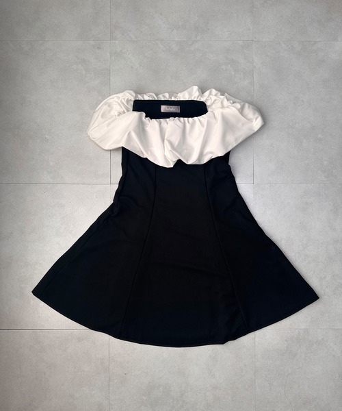lulufa(ルルファ)の「配色ボリュームオフショルミニワンピース(ワンピース・レディース・ブラック・MEDIUM/LARGE)」の13枚目の写真