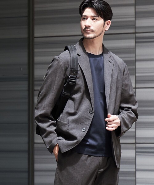 SHIPS(シップス)の「SHIPS:〈撥水/防しわ/洗濯機可能〉DOT AIR(R)ジャケット(セットアップ対応)(スーツジャケット・メンズ・ネイビー/ブラック/チャコールグレー・SMALL/X-LARGE/LARGE/MEDIUM)」の4枚目の写真