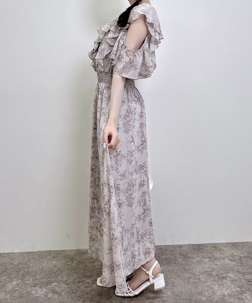 INGNI（イング）の「【WEB限定】肩あき花柄フリルワンピース（ワンピース・レディース・オフホワイト/ピンク・M）」の7枚目の写真