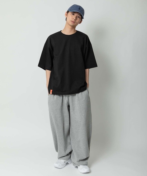 ALAND(エーランド)の「【UNISEX】ALAND/Aロゴ刺繍ウラケスウェットパンツ(スウェットパンツ・レディース・グレー/ブラック・LARGE/MEDIUM)」の19枚目の写真