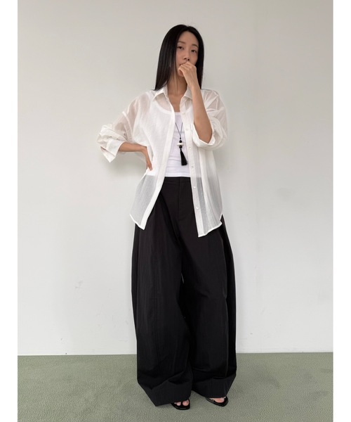 Didot.showroom（ディドット ショールーム）の「ナイロンボリュームワイドトラウザーズ（その他パンツ・レディース・カーキ/ブラック・M/S）」の10枚目の写真