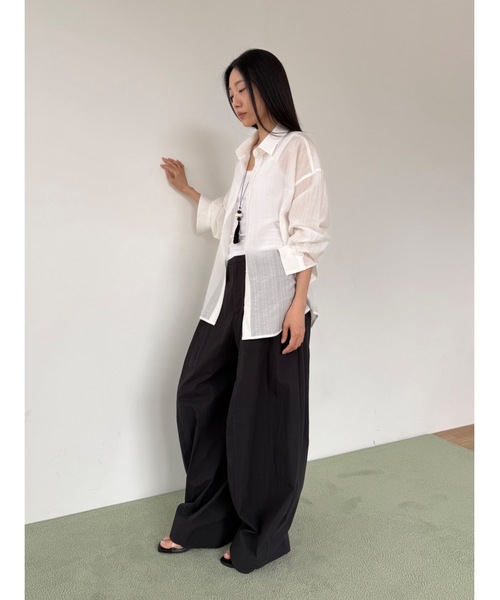 Didot.showroom（ディドット ショールーム）の「ナイロンボリュームワイドトラウザーズ（その他パンツ・レディース・カーキ/ブラック・M/S）」の15枚目の写真