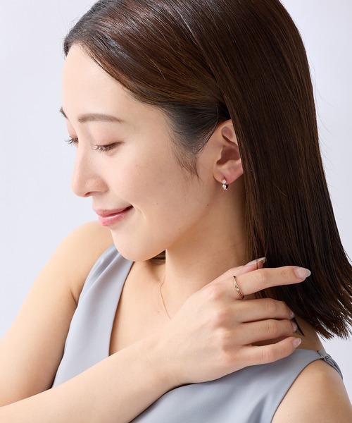 CALIN STANDARD(カリンスタンダード)の「◆金属アレルギー対応◆◆made in japan◆【片手でスムースワンタッチ】トリプルキュービックジルコニア ミニスムースピアス(ピアス(両耳用)・レディース・ピンクゴールド/ゴールド/シルバー・FREE)」の18枚目の写真
