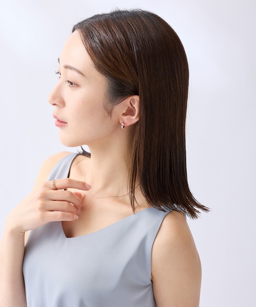 CALIN STANDARD(カリンスタンダード)の「◆金属アレルギー対応◆◆made in japan◆【片手でスムースワンタッチ】トリプルキュービックジルコニア ミニスムースピアス(ピアス(両耳用)・レディース・ピンクゴールド/ゴールド/シルバー・FREE)」の4枚目の写真
