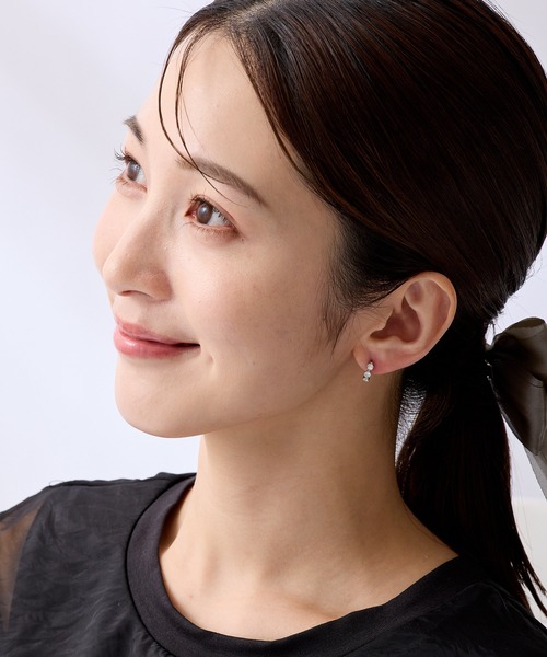 CALIN STANDARD(カリンスタンダード)の「◆金属アレルギー対応◆◆made in japan◆【片手でスムースワンタッチ】トリプルキュービックジルコニア ミニスムースピアス(ピアス(両耳用)・レディース・ピンクゴールド/ゴールド/シルバー・FREE)」の12枚目の写真