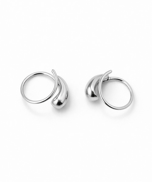 ORLEAN(オルレアン)の「【ORLEAN】ドロップデザイン ミニピアス(ピアス(両耳用)・レディース・ゴールド/シルバー・フリー)」の6枚目の写真