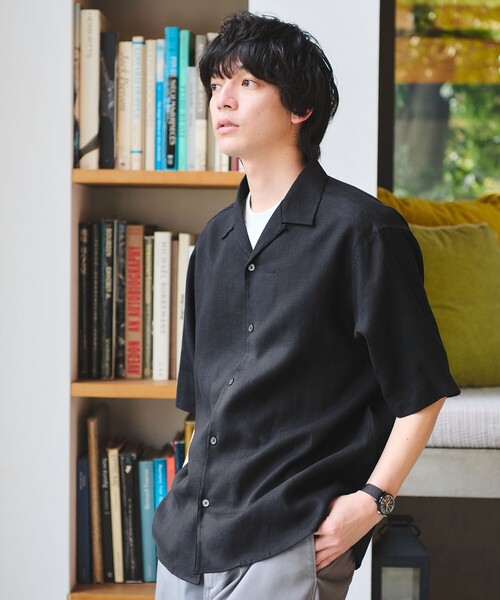 green label relaxing(グリーンレーベルリラクシング)の「リネン ポプリン オープンカラー 半袖 シャツ(シャツ/ブラウス・メンズ・ダークブラウン/オフホワイト/ブラック・M/XL/L/S)」の1枚目の写真