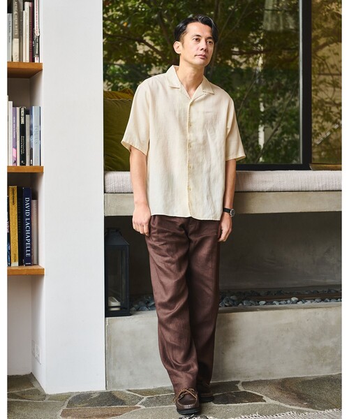 green label relaxing(グリーンレーベルリラクシング)の「リネン ポプリン オープンカラー 半袖 シャツ(シャツ/ブラウス・メンズ・ダークブラウン/オフホワイト/ブラック・M/XL/L/S)」の6枚目の写真