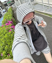ネコ耳パーカーとフリフリショーパンのセット