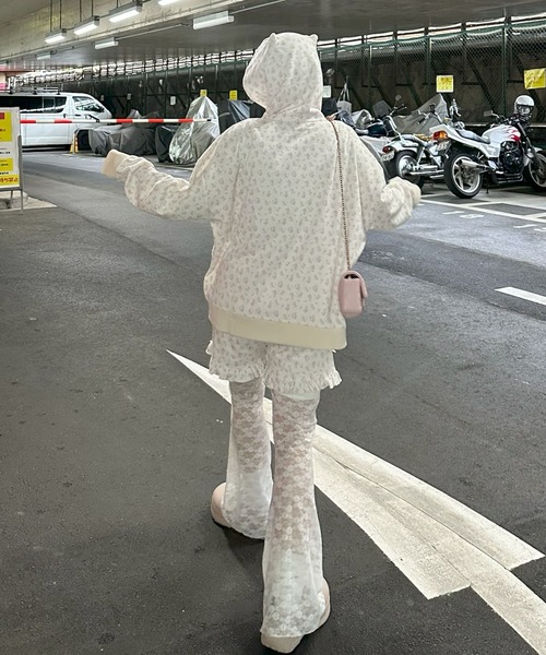 Alley Tokyo(アリートーキョー)の「ネコ耳パーカーとフリフリショーパンのセット(パーカー・レディース・グレー/オフホワイト/ピンク・FREE)」の18枚目の写真