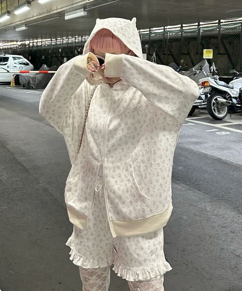 Alley Tokyo(アリートーキョー)の「ネコ耳パーカーとフリフリショーパンのセット(パーカー・レディース・グレー/オフホワイト/ピンク・FREE)」の11枚目の写真