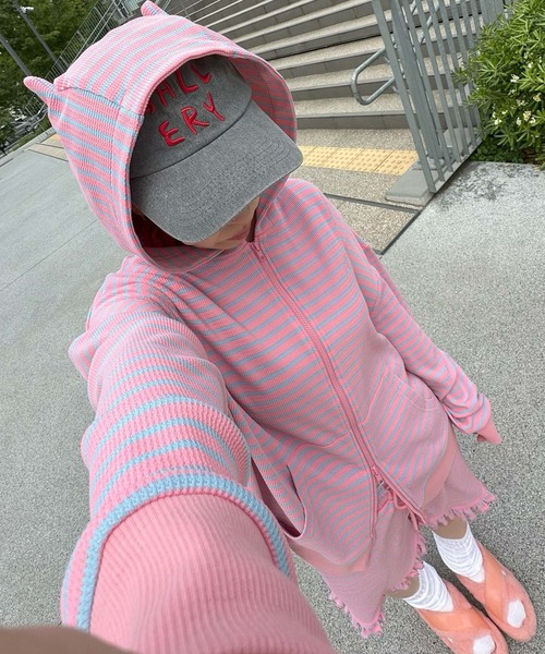 Alley Tokyo(アリートーキョー)の「ネコ耳パーカーとフリフリショーパンのセット(パーカー・レディース・グレー/オフホワイト/ピンク・FREE)」の21枚目の写真