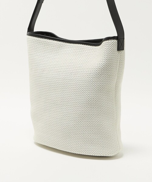 BEAUTY&YOUTH UNITED ARROWS(ビューティーアンドユースユナイテッドアローズ)の「ウーブン メッシュ バケット ショルダー バッグ(ショルダーバッグ・メンズ・ブラック・FREE)」の6枚目の写真