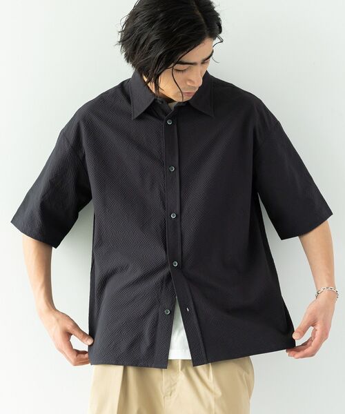 CRAFT STANDARD BOUTIQUE(クラフトスタンダードブティック)の「シアサッカーチェックシャツ(シャツ/ブラウス・メンズ・ブラック/ネイビー/チャコールグレー/ブルー系その他3・M/L)」の1枚目の写真
