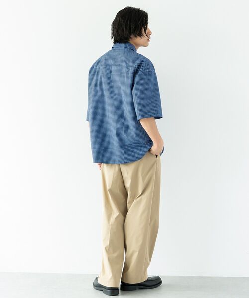 CRAFT STANDARD BOUTIQUE(クラフトスタンダードブティック)の「シアサッカーチェックシャツ(シャツ/ブラウス・メンズ・ブラック/ネイビー/チャコールグレー/ブルー系その他3・M/L)」の11枚目の写真