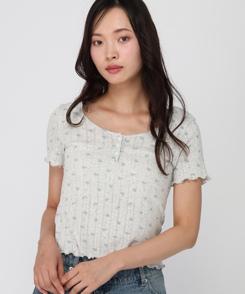 3.3 Field Trip (3.3フィールドトリップ)の「3.3 Field Trip/小花柄ヘンリーTシャツ(Tシャツ/カットソー・レディース・ブルー/アイボリー/グレー・FREE)」の1枚目の写真