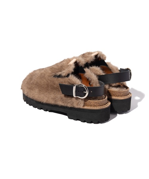 glamb(グラム)の「Fur Clog Sandals / ファークロッグサンダル(サンダル・メンズ・ブラウン系その他/ベージュ/チェック・25/26/27/28)」の5枚目の写真