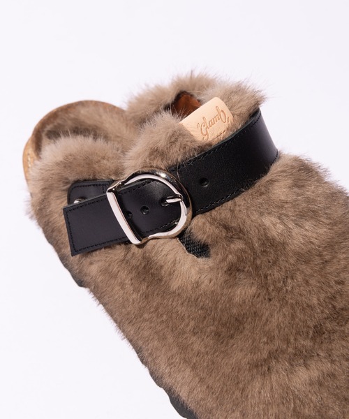 glamb(グラム)の「Fur Clog Sandals / ファークロッグサンダル(サンダル・メンズ・ブラウン系その他/ベージュ/チェック・25/26/27/28)」の20枚目の写真