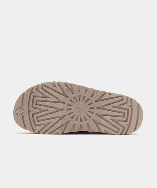 UGG(アグ)の「UGG W GOLDENGLOW 1152685-SSAL(サンダル・レディース・ベージュ・25cm/24cm/23cm/22cm)」の4枚目の写真