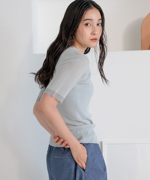 studio CLIP(スタディオクリップ)の「【daily CLIP】シャリシアーニットショートスリーブプルオーバー(Tシャツ/カットソー・レディース・スカイブルー/アイボリー/チャコール・FREE)」の12枚目の写真