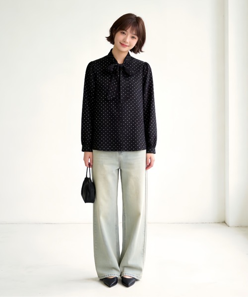 Sew loop(ソーループ)の「ドット柄ボータイブラウス(シャツ/ブラウス・レディース・ブラック/オフホワイト/ネイビー・FREE)」の21枚目の写真