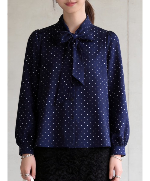 Sew loop(ソーループ)の「ドット柄ボータイブラウス(シャツ/ブラウス・レディース・ブラック/オフホワイト/ネイビー・FREE)」の19枚目の写真