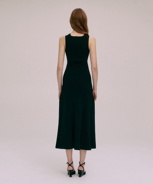 EIMY ISTOIRE（エイミーイストワール）の「ASSIETTE BUTTON KNIT DRESS（ワンピース・レディース・ブラック/バーガンディー/ベージュ・38/36）」の10枚目の写真