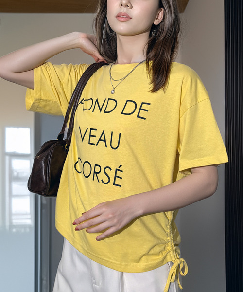 Chandelier(シャンデリア)の「サイドシャーリング 美シルエット ソフトコットンTシャツ(Tシャツ/カットソー・レディース・チャコールグレー/ブラック系/ホワイト系/イエロー系/ホワイト系1・M/L)」の5枚目の写真