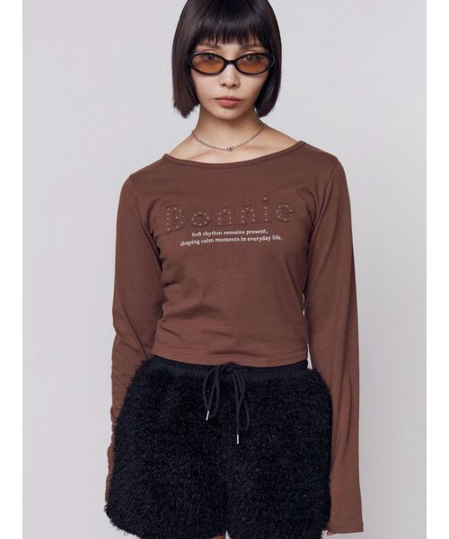 EMODA(エモダ)の「ロゴパッチロンT(Tシャツ/カットソー・レディース・イエロー/ホワイト/ブラウン/グレー・FREE)」の3枚目の写真