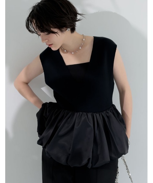 MEISM（ミズム）の「[2026 SUMMER COLLECTION][MEISM by Re:EDIT][MEISM by Re:EDIT]バルーンペプラムドッキングニットトップス（ベスト・レディース・ブラック/アイボリー/ネイビー・LARGE/MEDIUM）」の6枚目の写真